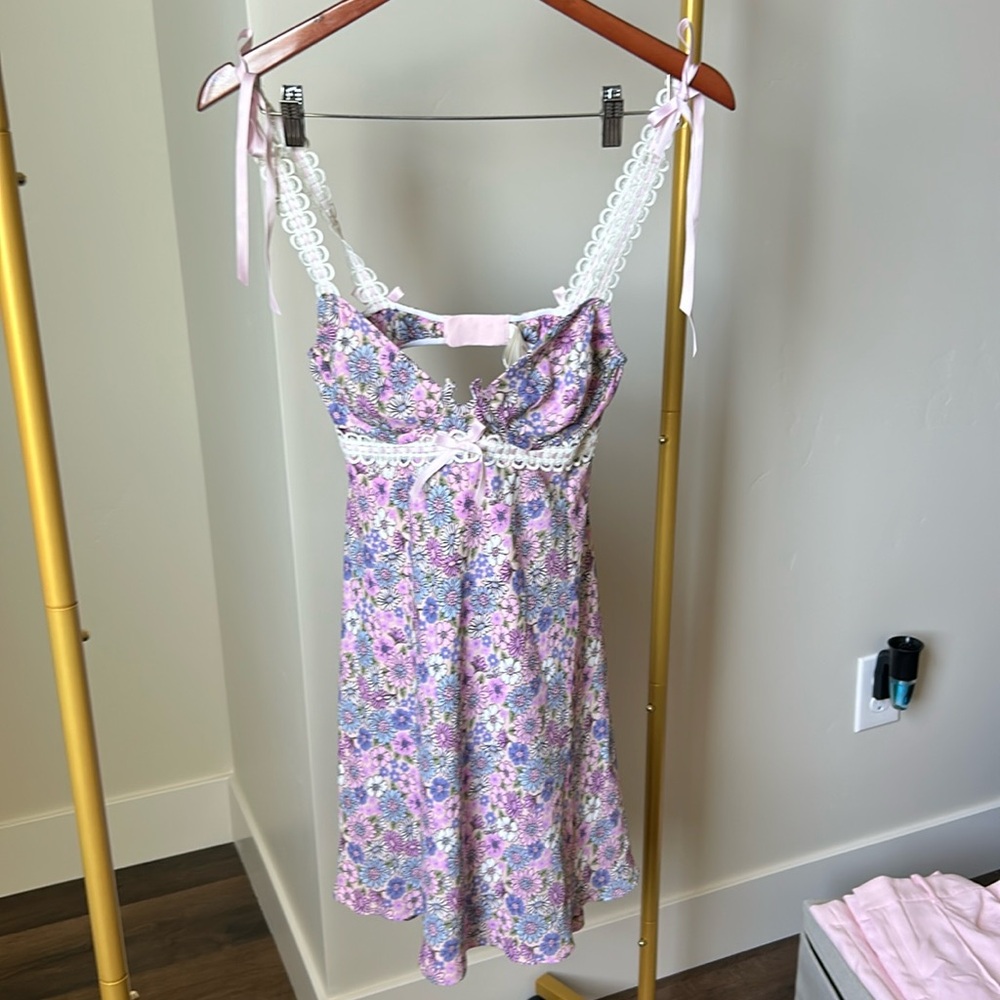 The prettiest for love and lemons dress size medium